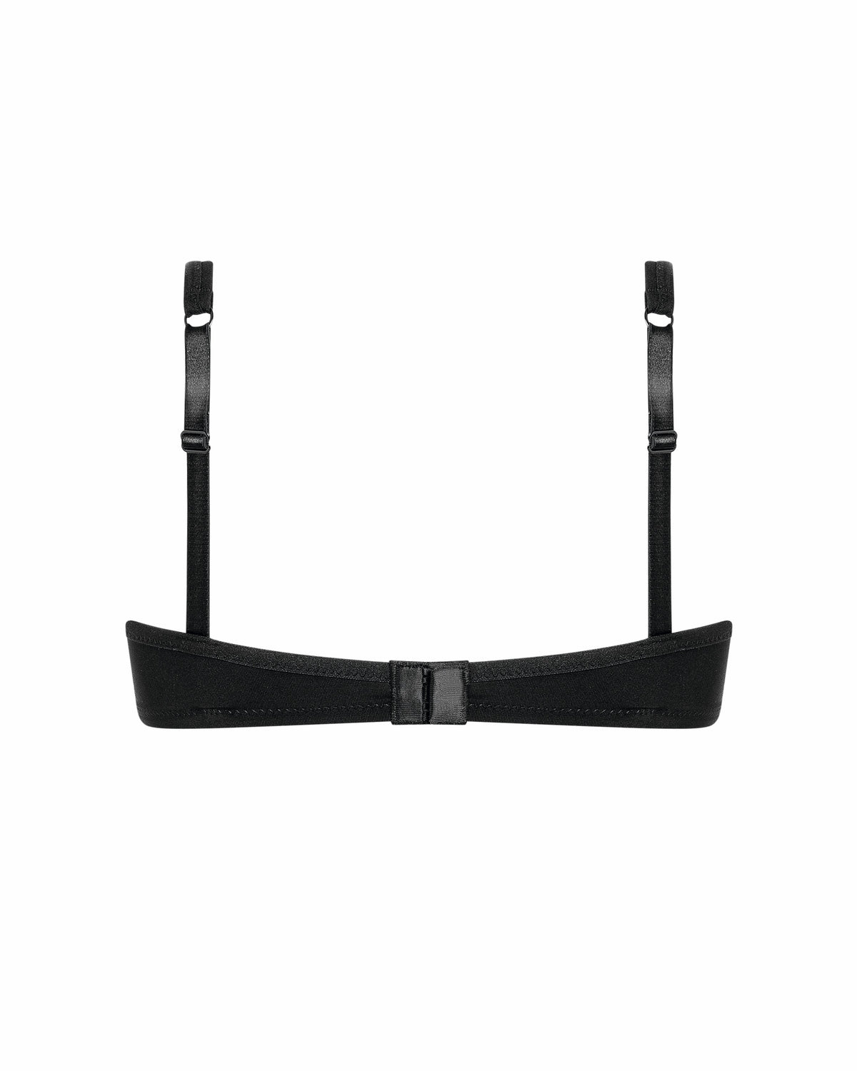Lara SB Preto- Refª 0675